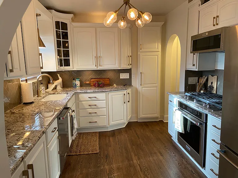 247 N Parkwood Ln — Photo 18