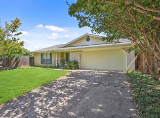 6901 Wicks Trl, Fort Worth, TX 76133