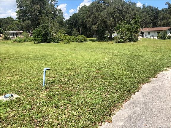 4th image of 8400 S Linden Pt