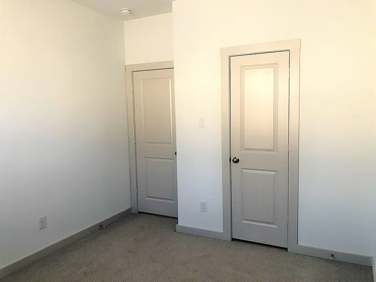422 Bonfield Dr — Photo 13