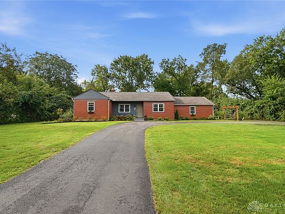 2nd image of 679 Meadowview Dr