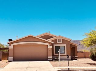 3675 W Tetakusim Rd, Tucson, AZ 85746