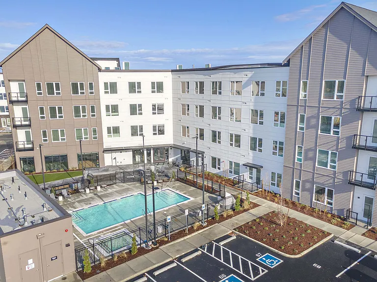 Alta University Place — Photo 29