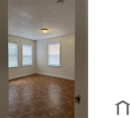 40 Oldfields Rd #1 — Photo 20