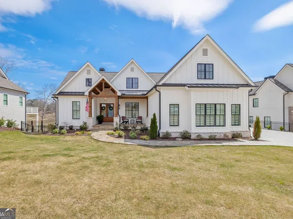 135 Night Fire Ln, Dawsonville, GA 30534