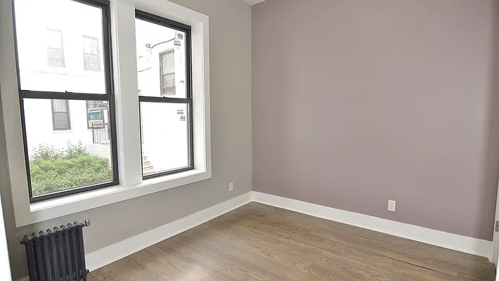 Sold by Park Property Advisors | media 18