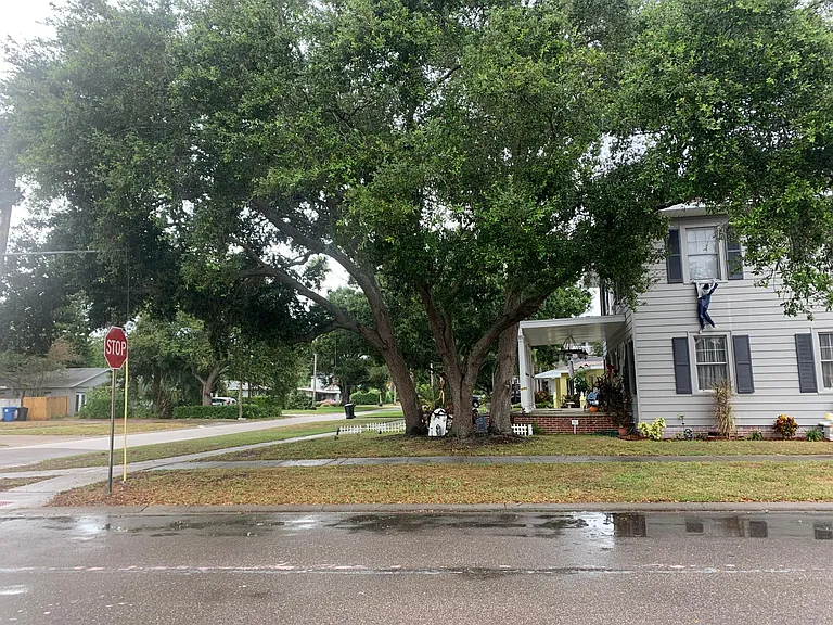 Mature and secure neighborhood
