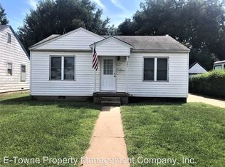 521 W Poplar Ave, Enid, OK 73701
