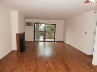 1515 Barrington Rd, Hoffman Estates, IL 60169