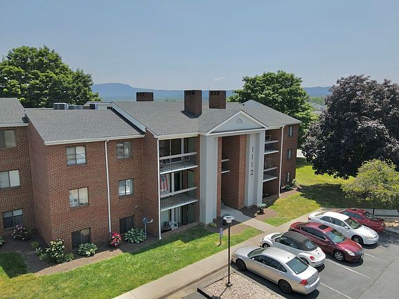 3rd image of 1112-7 Blue Ridge Dr
