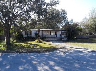 1440 Plaza Comercio NE, Saint Petersburg, FL 33702