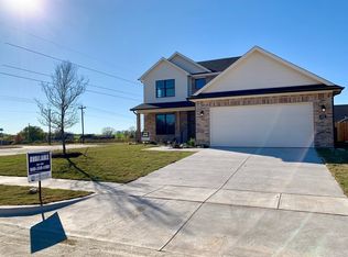 926 Swift Dr, Sherman, TX 75092