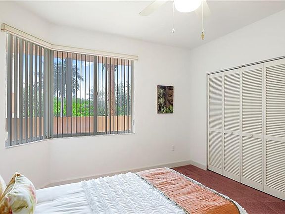 5th image of 4750 Dolphin Cay Ln S APT 104