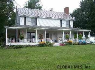 208 Roberts Rd, Hampton, NY 12837