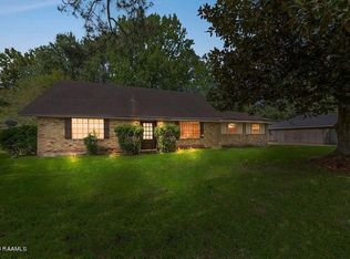131 Saxon Dr, Lafayette, LA 70508
