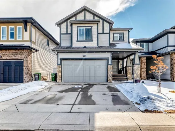 322 NE Reunion Grn NW, Airdrie, AB T4B 3W5