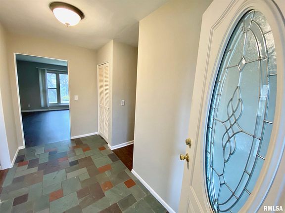 5th image of 2527 W Rockwood Ct