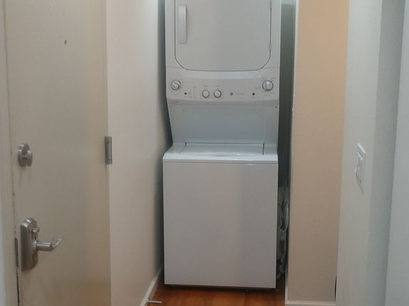5th image of 4732 22nd Ave NE #6