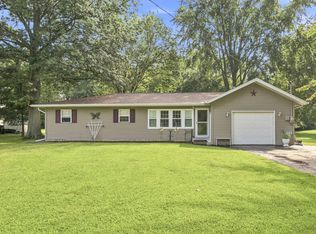 5609 Johnson Rd, Coloma, MI 49038