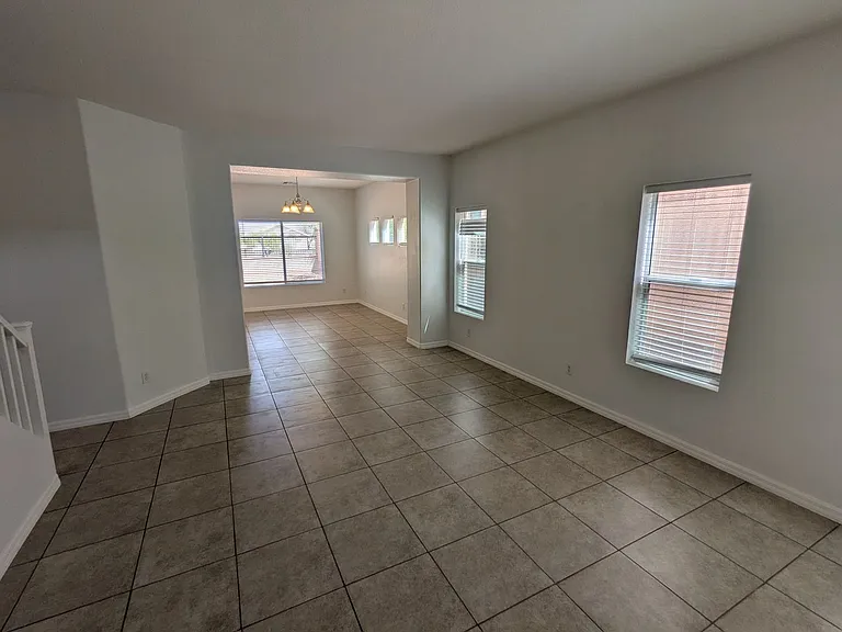 1016 Royal Plum Ln — Photo 42
