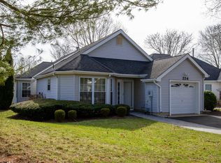 224 Loganberry Ln, Freehold, NJ 07728