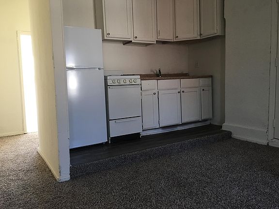 2nd image of 439 Orville Ave APT 1
