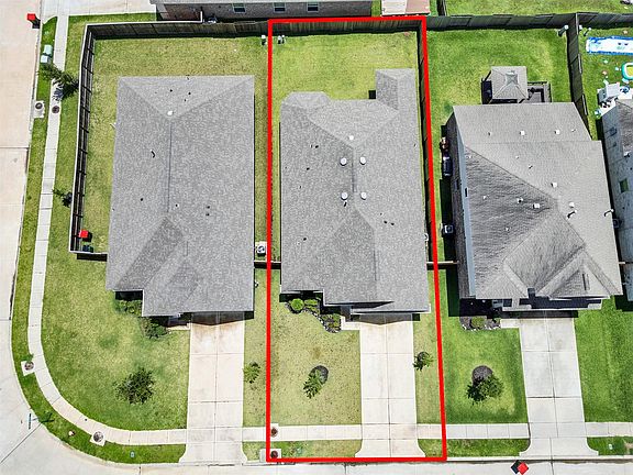 3rd image of 10809 Mendel Terrace Dr