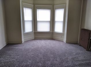 805 W 2nd St APT 4A, Davenport, IA 52802