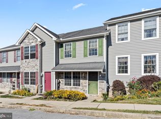 520 N Potomac St, Waynesboro, PA 17268