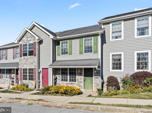 520 N Potomac St, Waynesboro, PA 17268