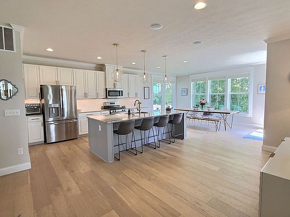 5th image of 3600 Wood Reed Dr