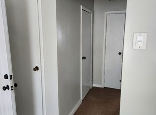 310 W 5th St #4A, Bridgeport, IL 62417