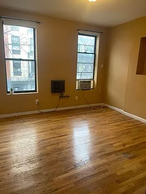 Rented by Gotham City Realty Group | media 10