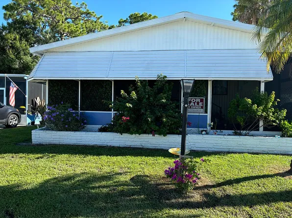 24 Barron Way #24, North Fort Myers, FL 33903