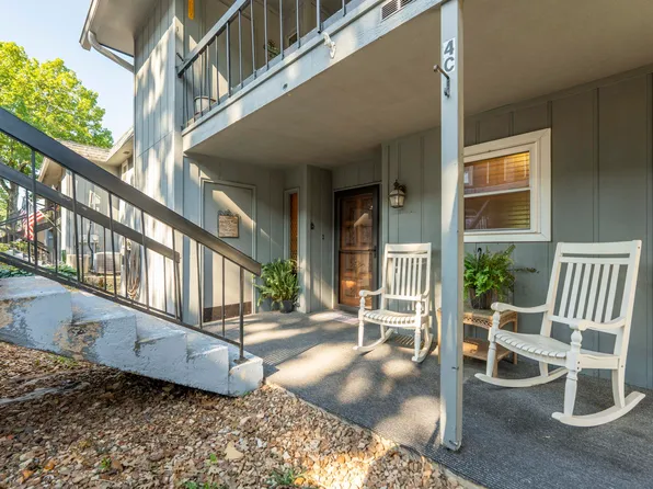 4 Port Holiday Drive #C, Kimberling City, MO 65686