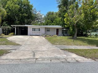 128 N Sunland Dr, Sanford, FL 32773
