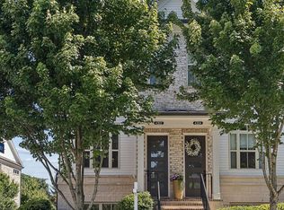 4302 Parkside Pl, Sandy Springs, GA 30342