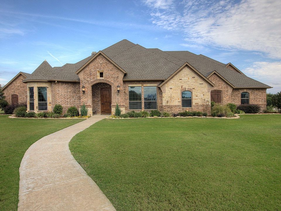 1st image of 567 Savanna Hill Ln