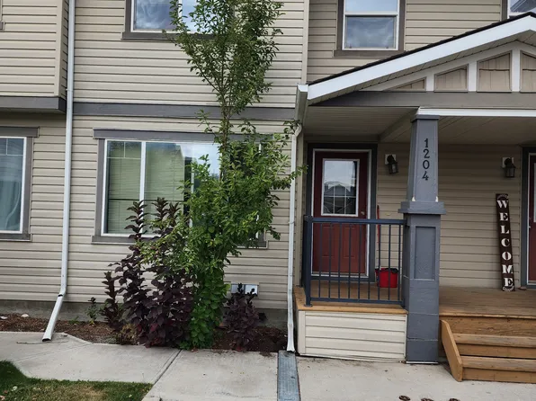 2384 Sagewood Gate SW #1, Airdrie, AB T4B 0K7