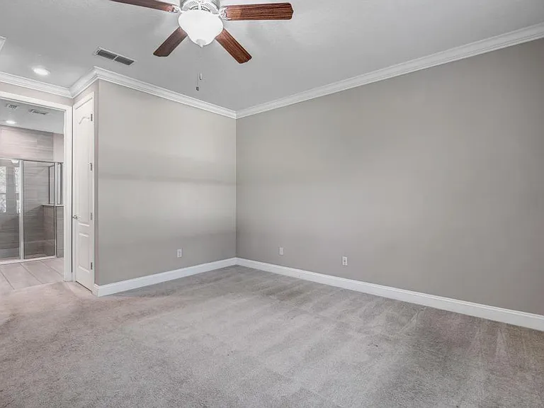 275 Renwick Pkwy — Photo 50