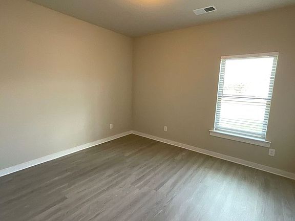 4th image of 60 Dreher Rd