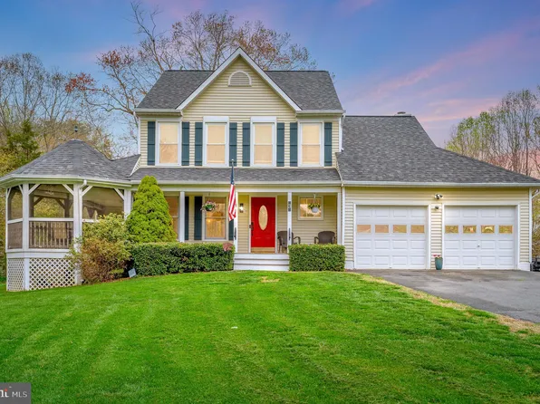 3 Hay Barn Rd, Stafford, VA 22556