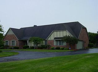 6845 Pilliod Rd, Holland, OH 43528