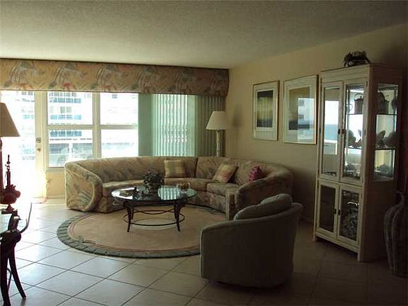 5th image of 3500 Galt Ocean Dr APT 1103