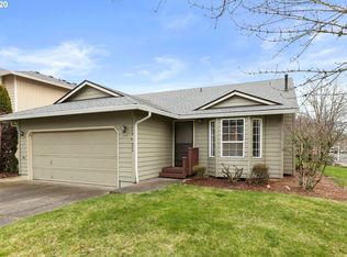 8554 NE Windstone St, Hillsboro, OR 97006