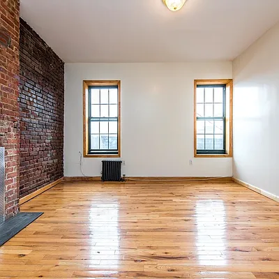 Rented by Nooklyn NYC LLC | media 25