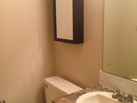 5th image of 615 Portage Lakes Dr