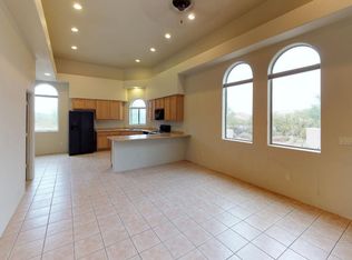 5690 W Treasure Cove Loop, Tucson, AZ 85713