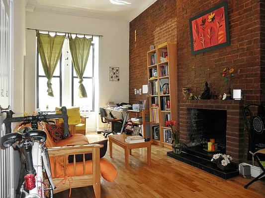 Rented by City Connections Realty | media 20