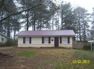 229 Park St, Houston, MS 38851